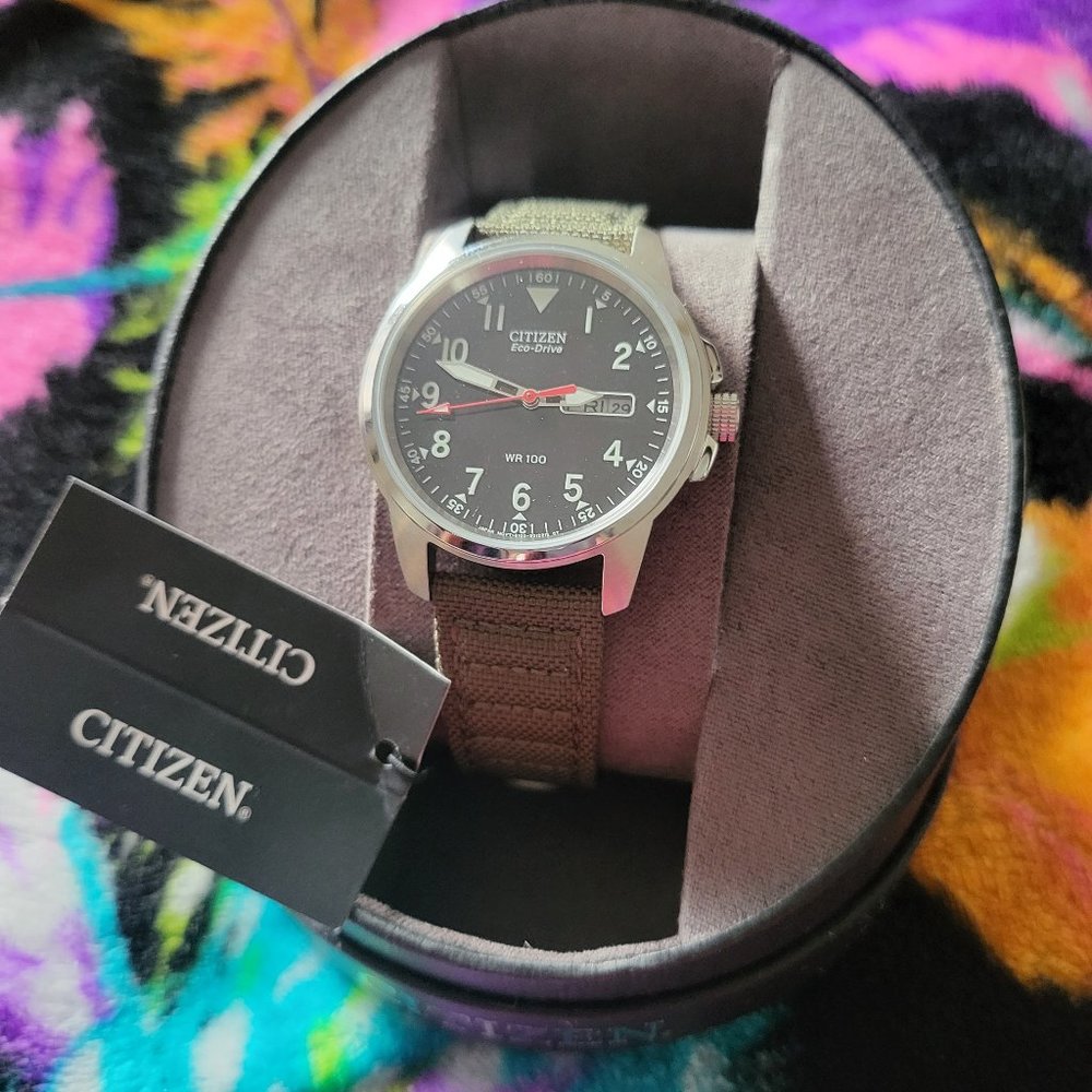 Mens/ Unisex Citizen watch